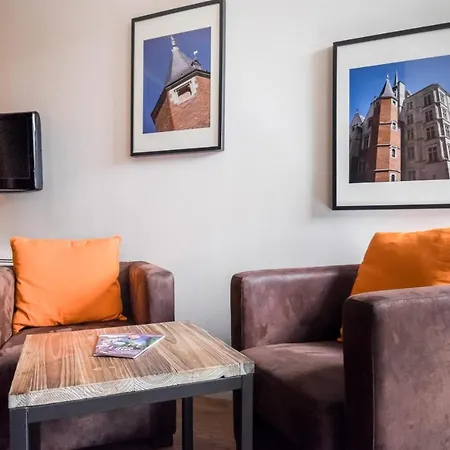 Palais Rinour - Cosy Close To Stations - Welkeys Apartamento *